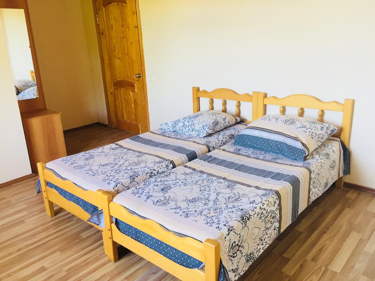 Mandarinoviy Sad Hotel Gagra Exterior foto